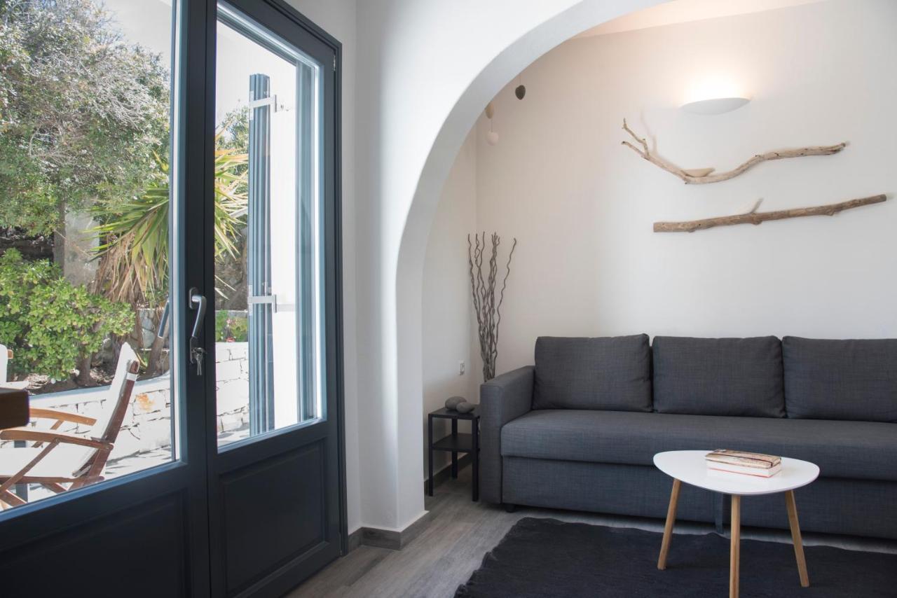 White New 1Bd House With Private Jacuzzi In Isterni Villa Isterni  Bagian luar foto